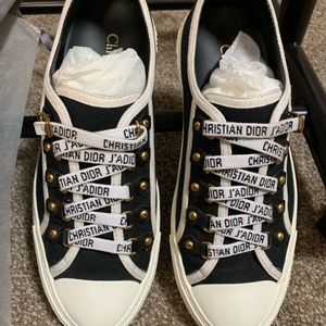 Dior walk’n’dior shoes 8.5